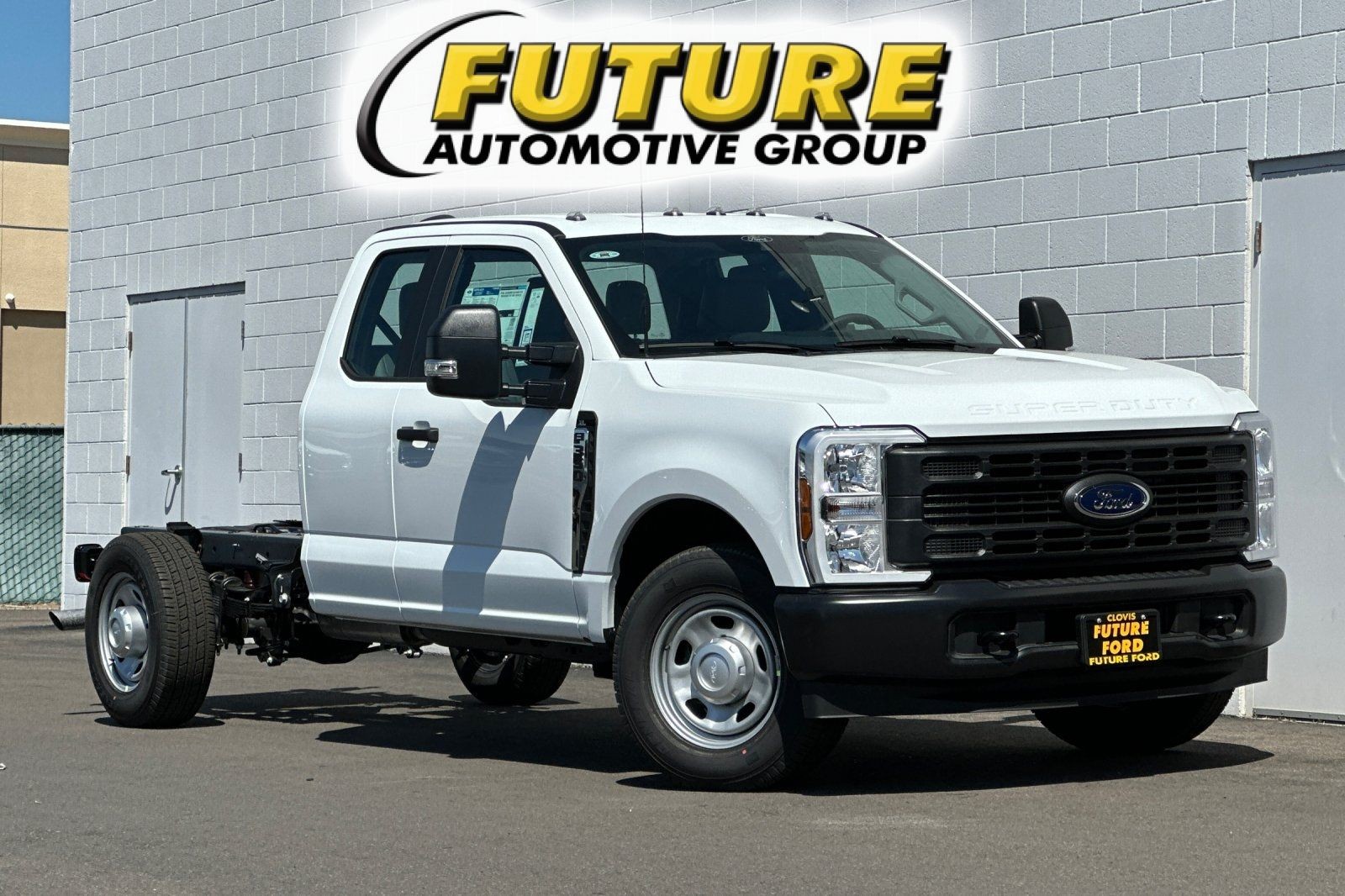 2026 Ford F-350 XL SuperCab 168-In SRW's photo