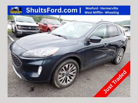 2022 Ford Escape Titanium