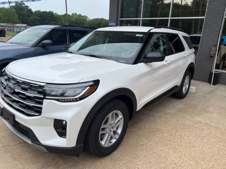 2026 Ford Explorer Active w/100A Pkg