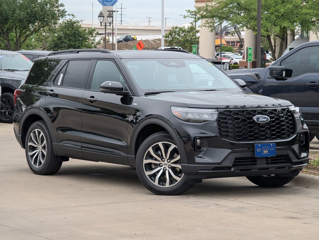 New 2026 Ford Explorer ST-Line