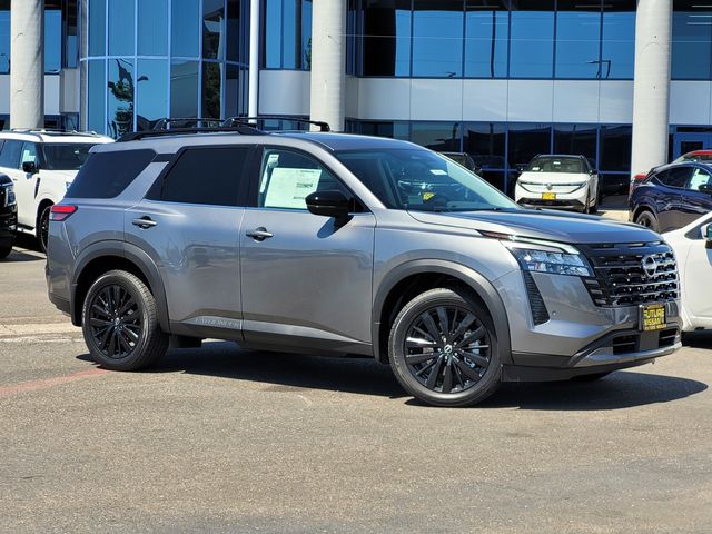New 2026 Nissan Pathfinder SL