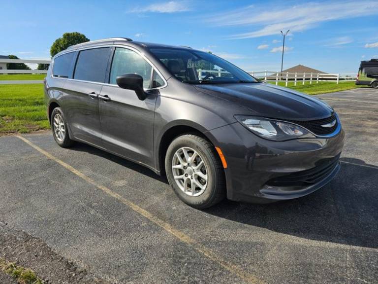 2020 Chrysler Voyager LXI