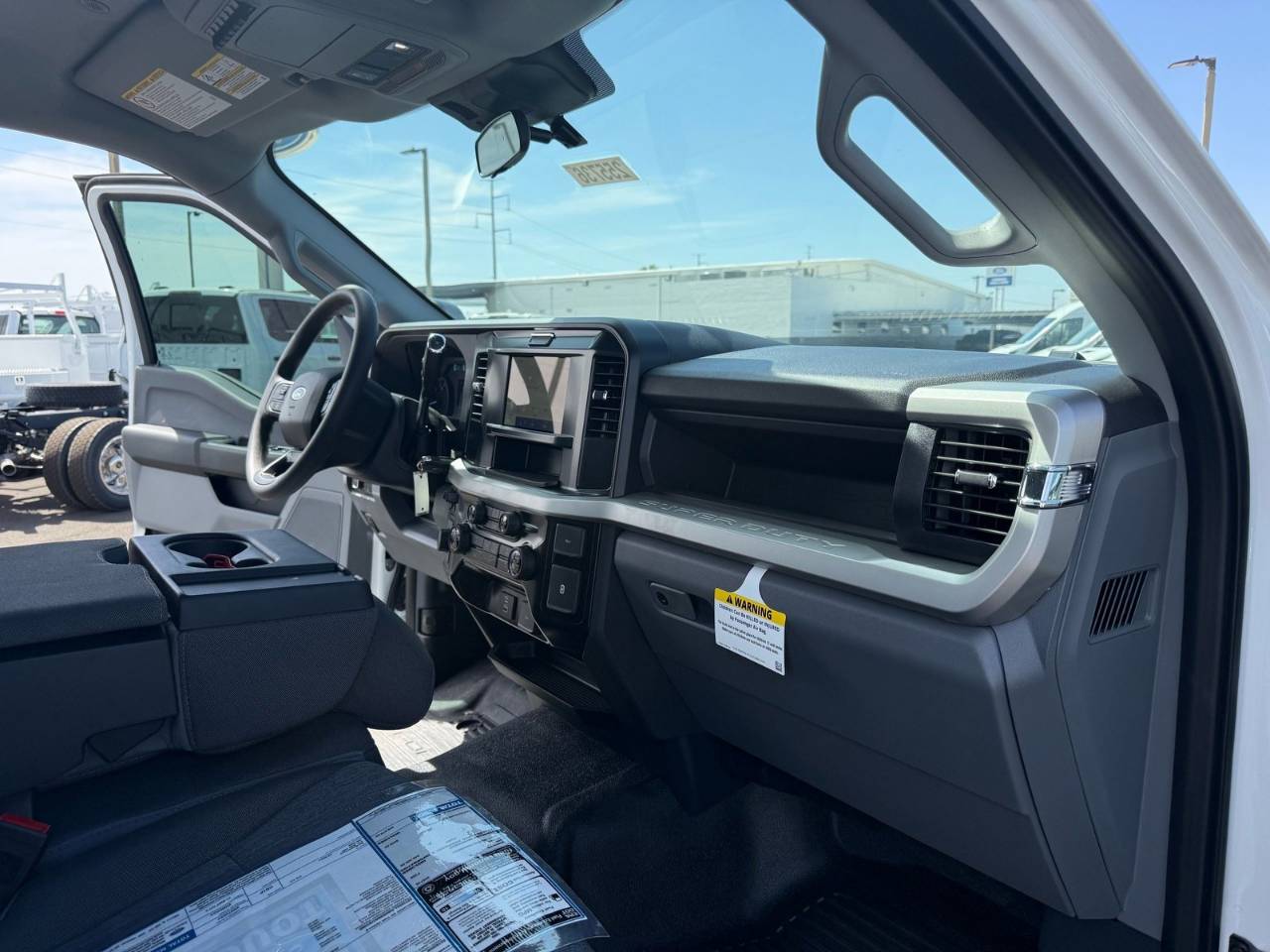 2025 Ford F-250 Super Duty XL - Photo 13