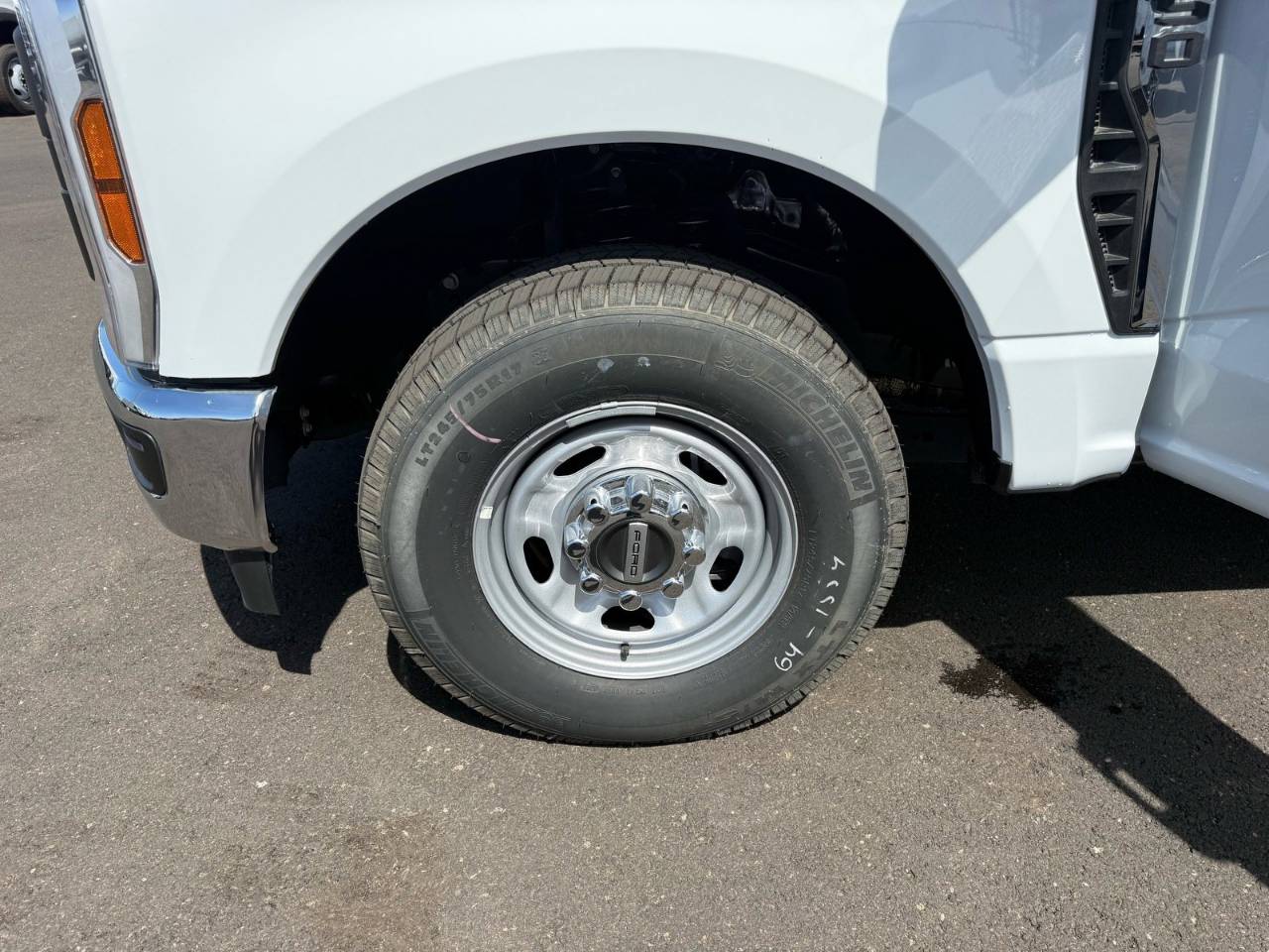 2025 Ford F-250 Super Duty XL - Photo 14
