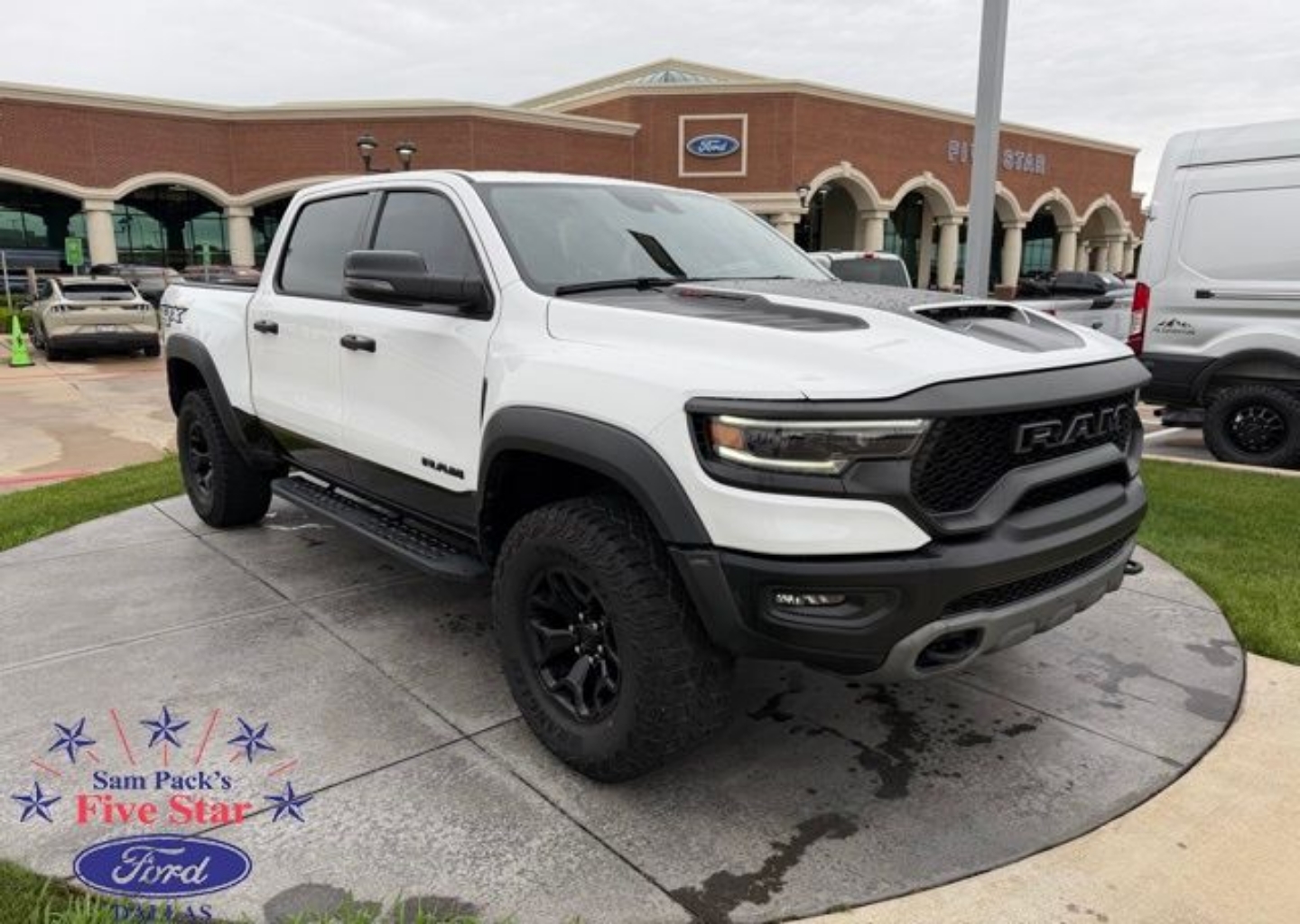 2023 RAM 1500 TRX 4x4 Crew Cab 5'7's photo