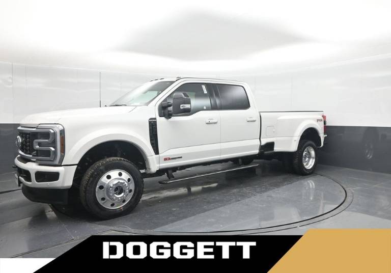 2026 Ford Super Duty F-450 DRW Platinum