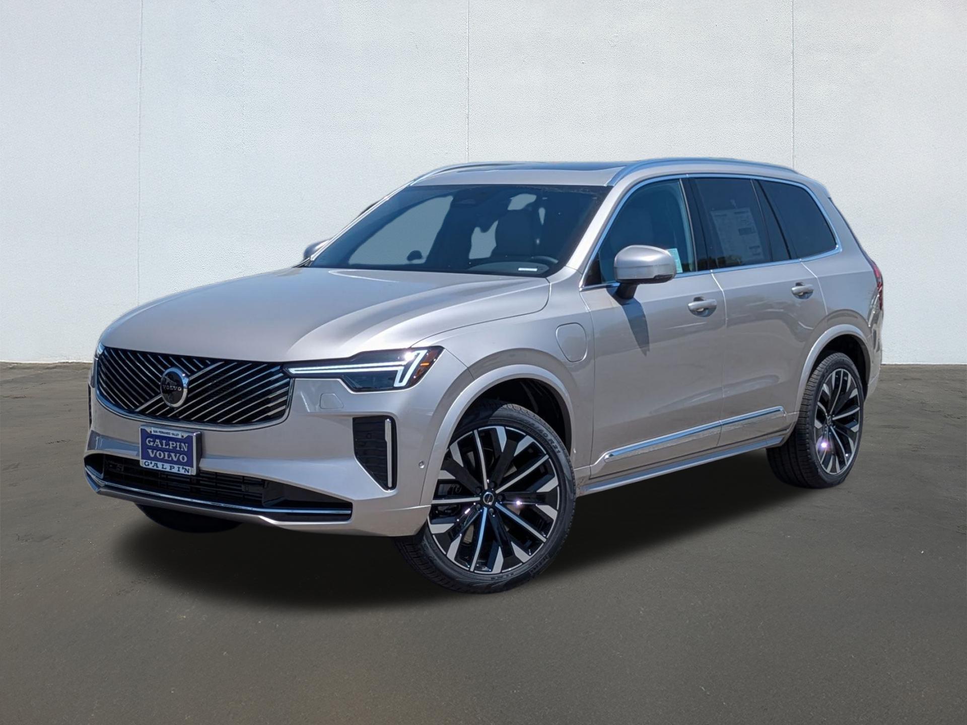 New 2026 Volvo XC90 Recharge Plug-In Hybrid T8 Plus Bright