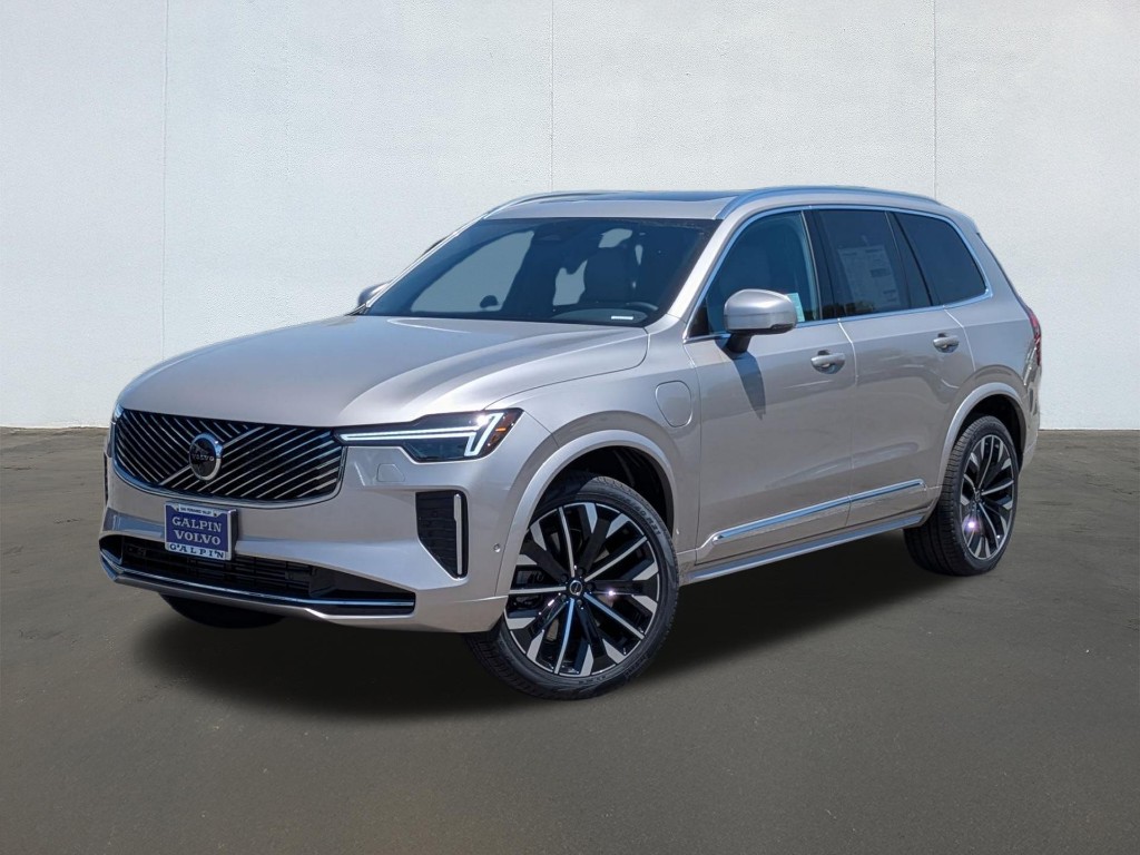 2026 Volvo XC90 Recharge Plug-In Hybrid T8 Plus Bright