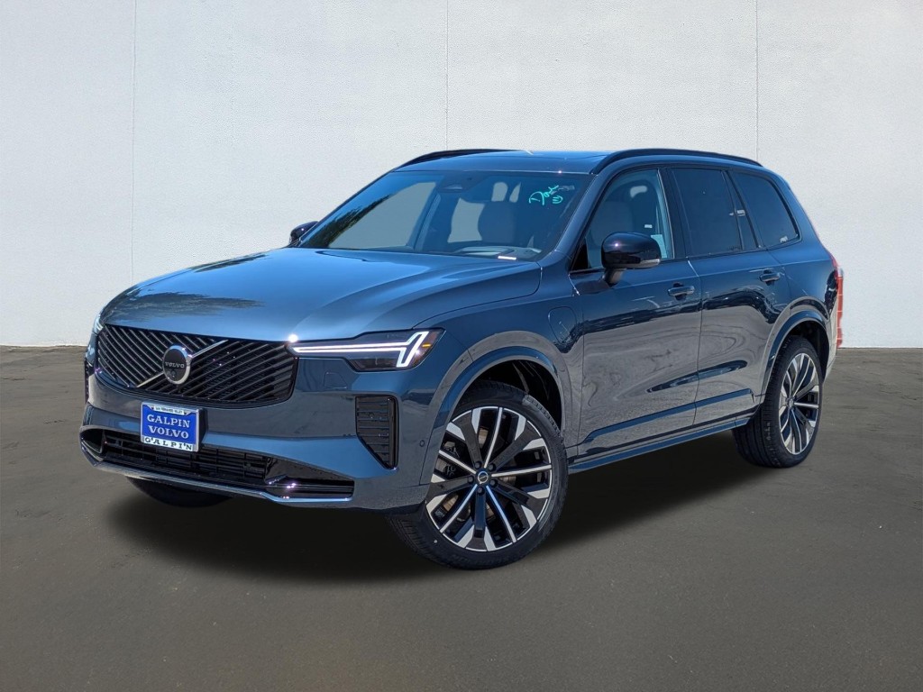 2026 Volvo XC90 Recharge Plug-In Hybrid Ultra Dark Theme, T8 AWD, Electric/Gasoline, 7 Seats