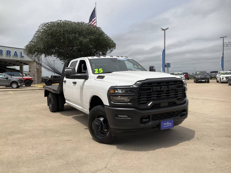 2025 RAM 3500 Chassis Cab Tradesman