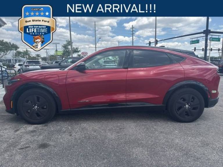 2022 Ford Mustang Mach-E California Route 1