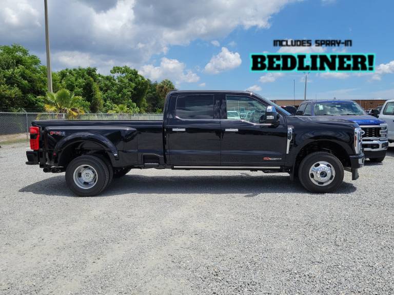 2026 Ford Super Duty F-350 DRW Platinum