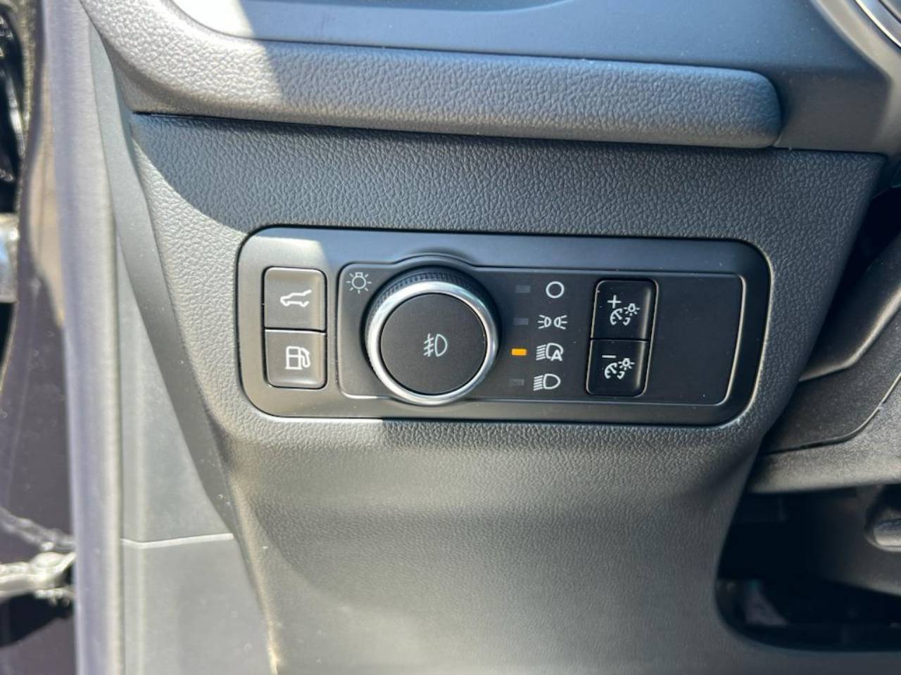 2025 Ford Escape Plug-in hybrid PHEV - Photo 11