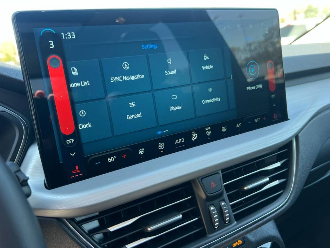 2025 Ford Escape Plug-in hybrid PHEV - Photo 19