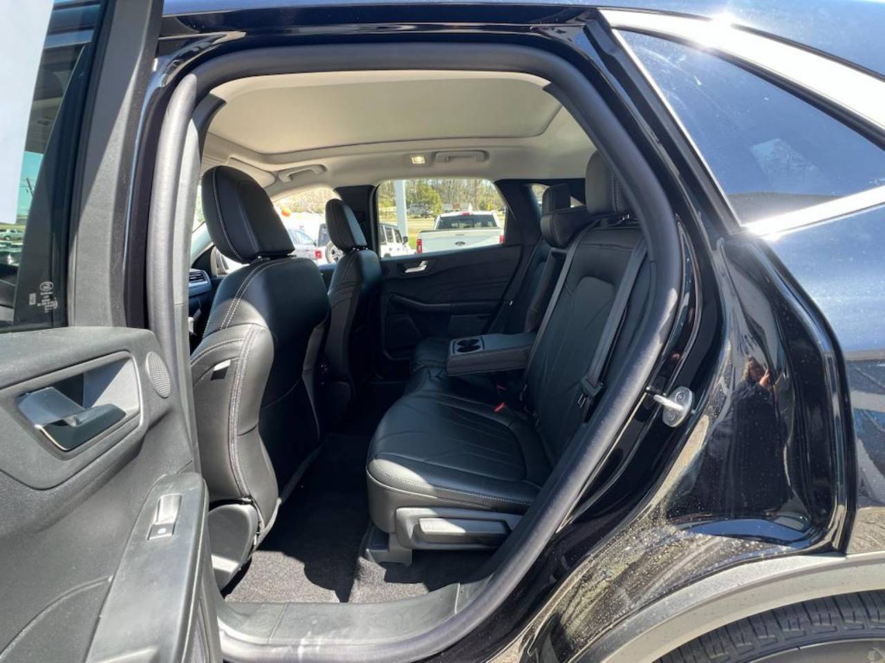 2025 Ford Escape Plug-in hybrid PHEV - Photo 25
