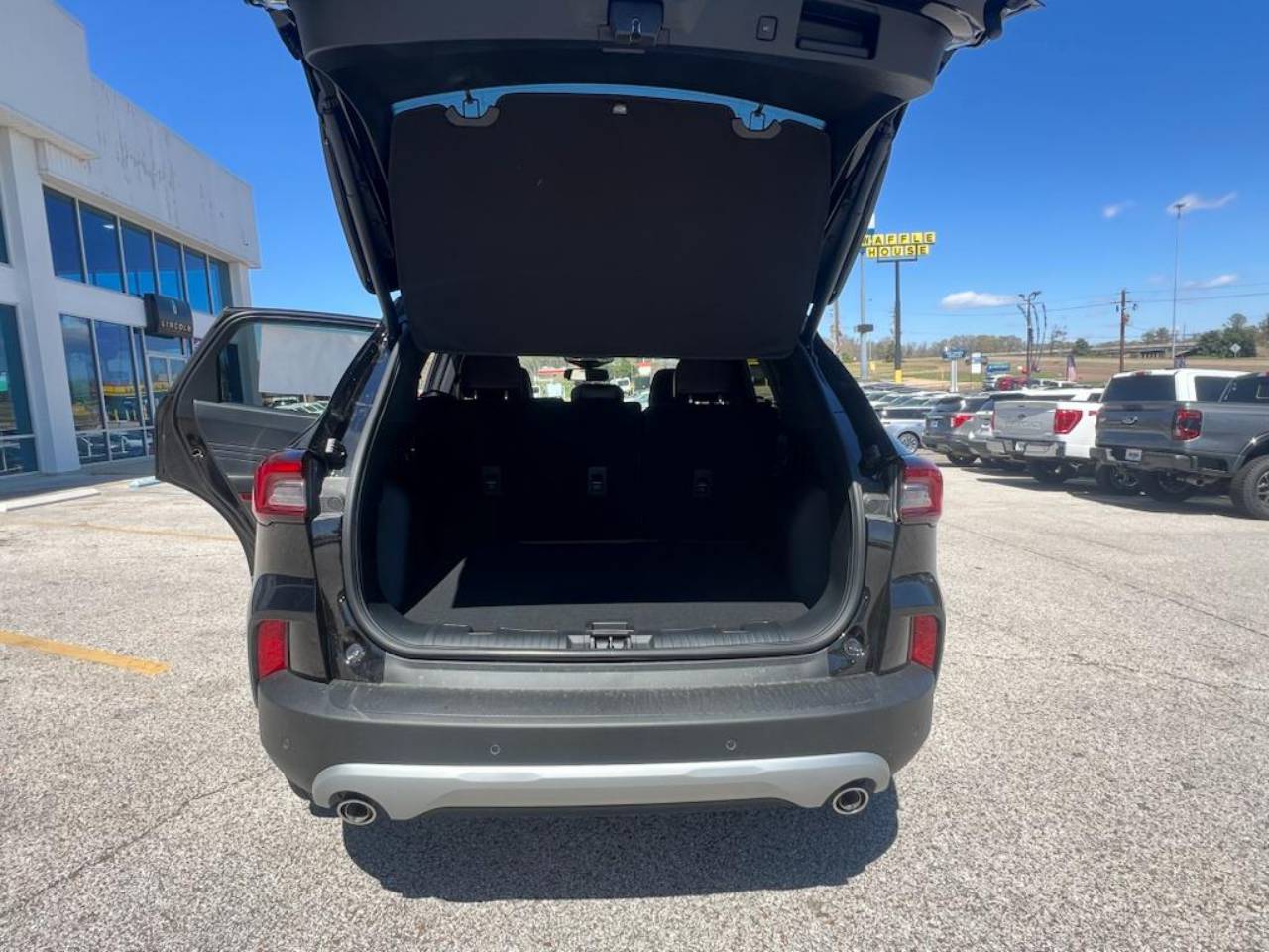 2025 Ford Escape Plug-in hybrid PHEV - Photo 26
