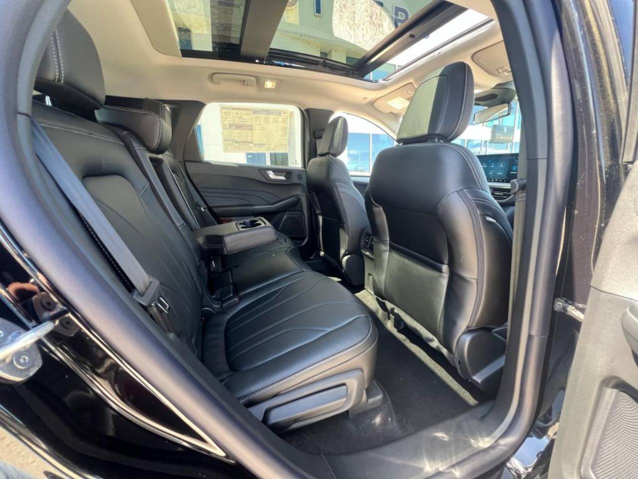 2025 Ford Escape Plug-in hybrid PHEV - Photo 37
