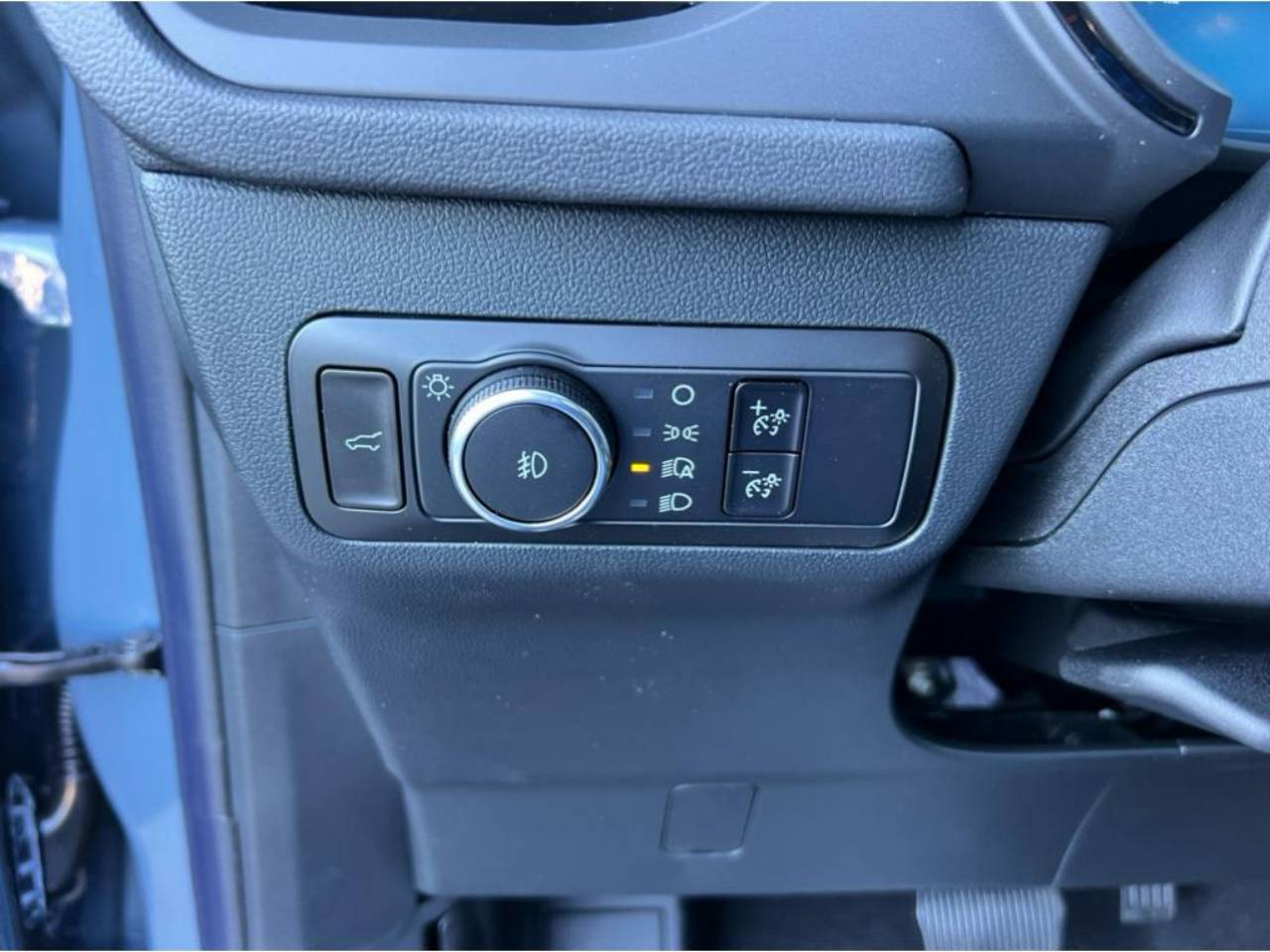 2025 Ford Escape ST-Line Select - Photo 11
