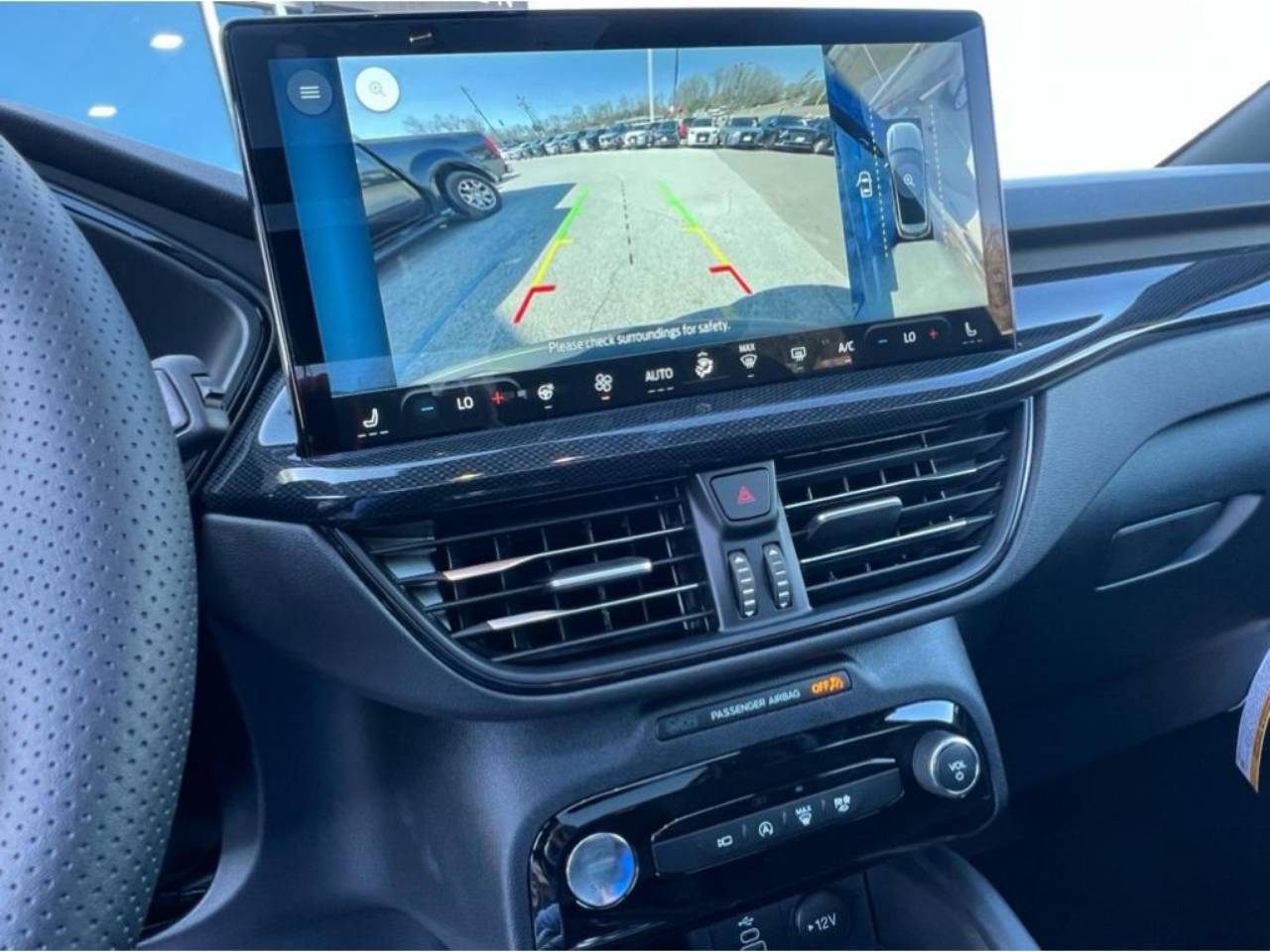 2025 Ford Escape ST-Line Select - Photo 17