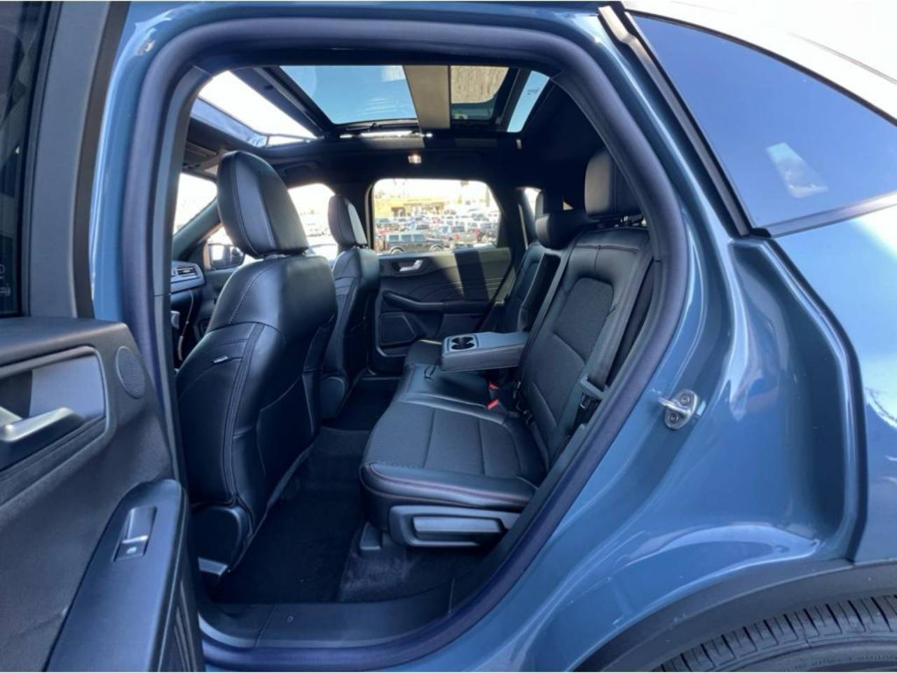 2025 Ford Escape ST-Line Select - Photo 23