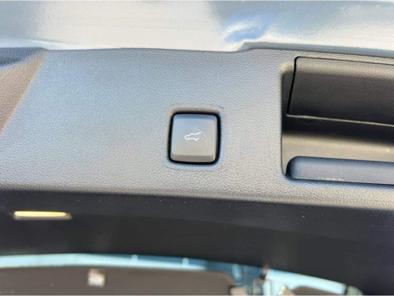 2025 Ford Escape ST-Line Select - Photo 32