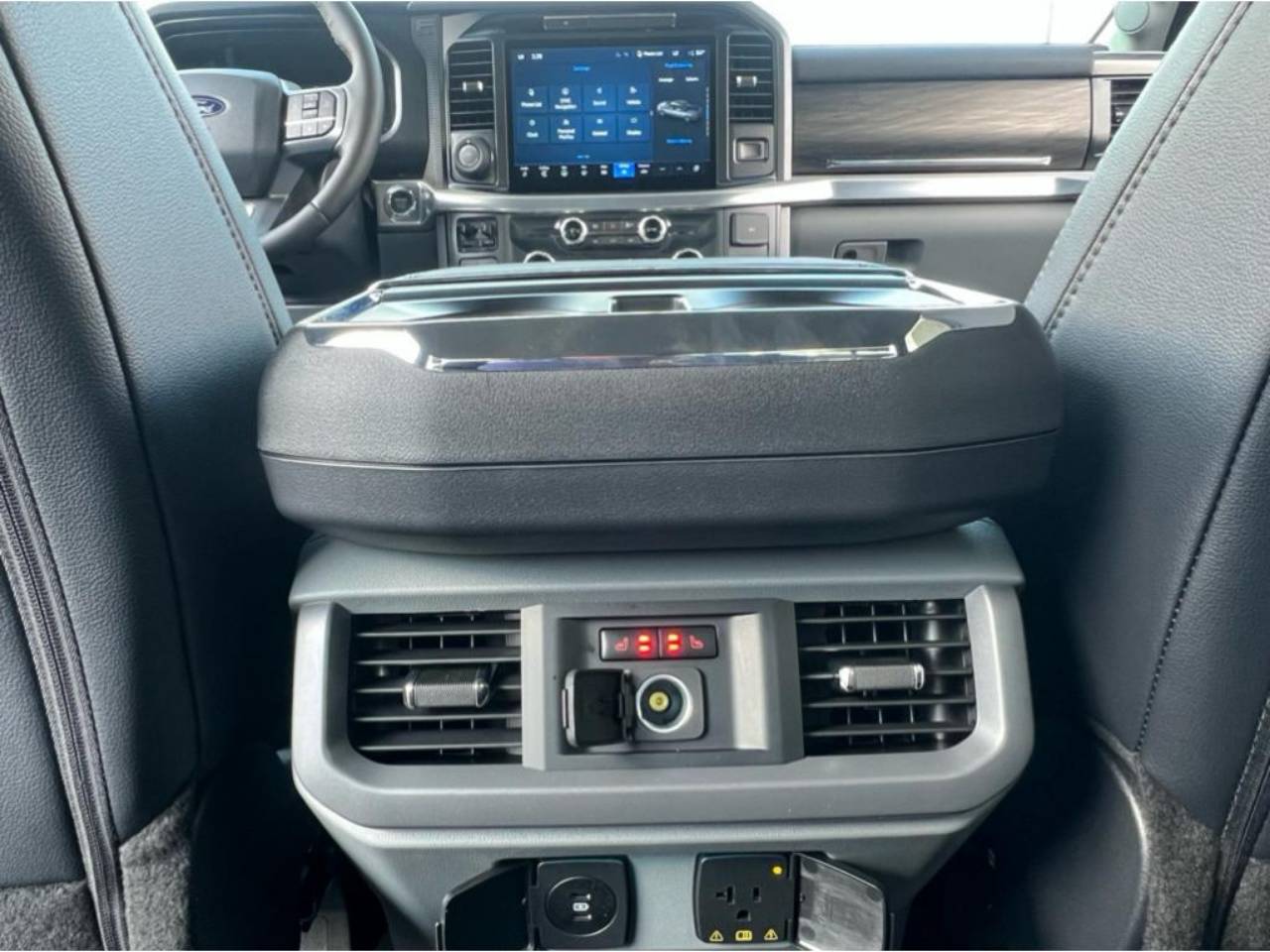 2025 Ford F-150 Lariat - Photo 29