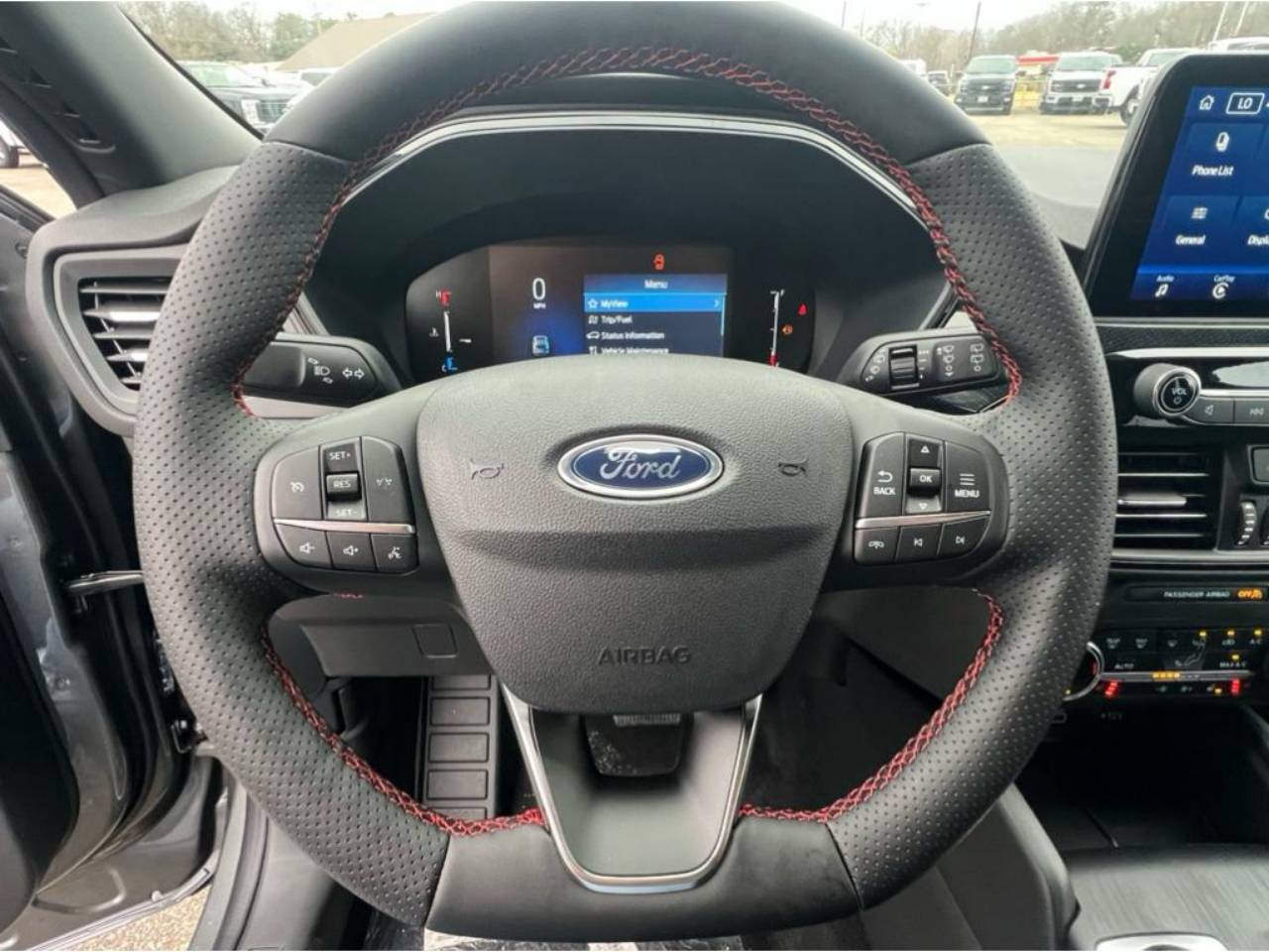 2025 Ford Escape ST-Line Select - Photo 16