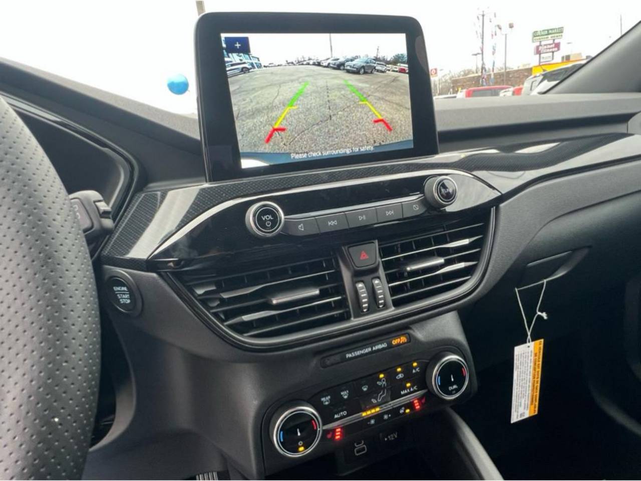 2025 Ford Escape ST-Line Select - Photo 19