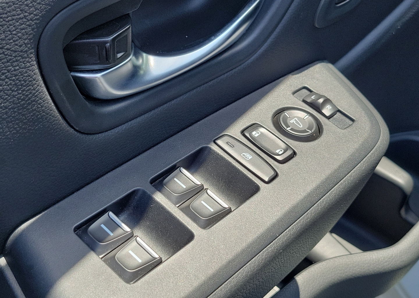 2024 Honda Pilot EX-L - Photo 21