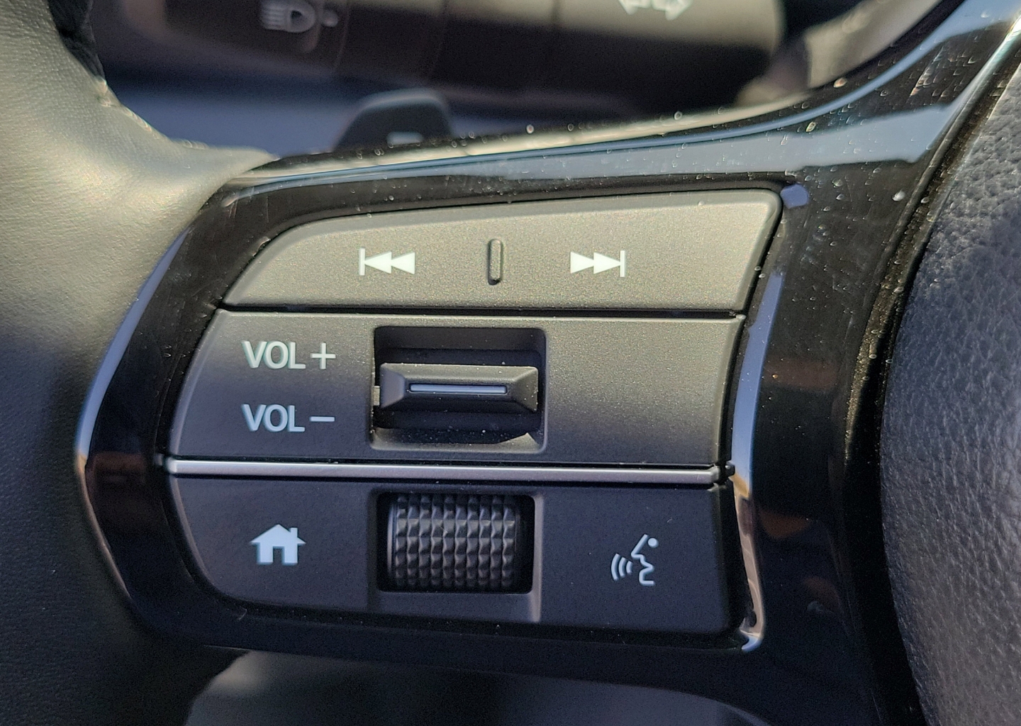 2024 Honda Pilot EX-L - Photo 24