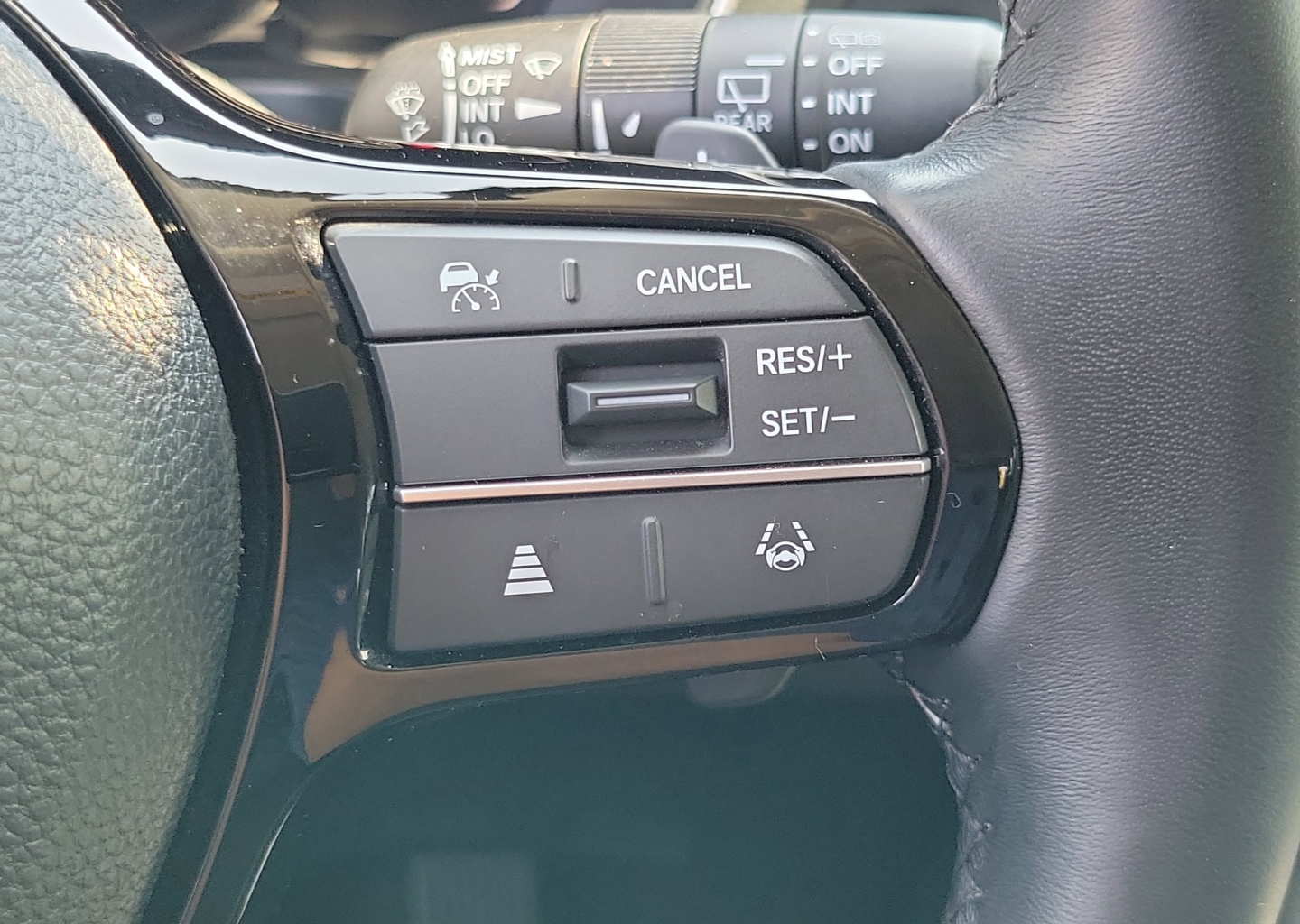 2024 Honda Pilot EX-L - Photo 25