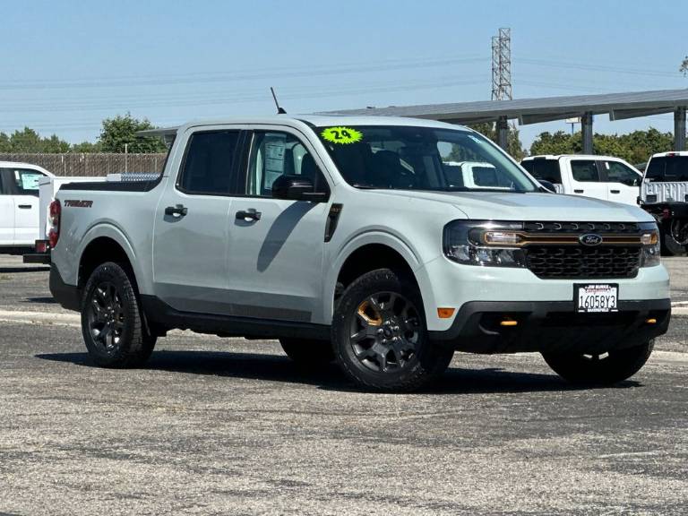 2024 Ford Maverick XLT