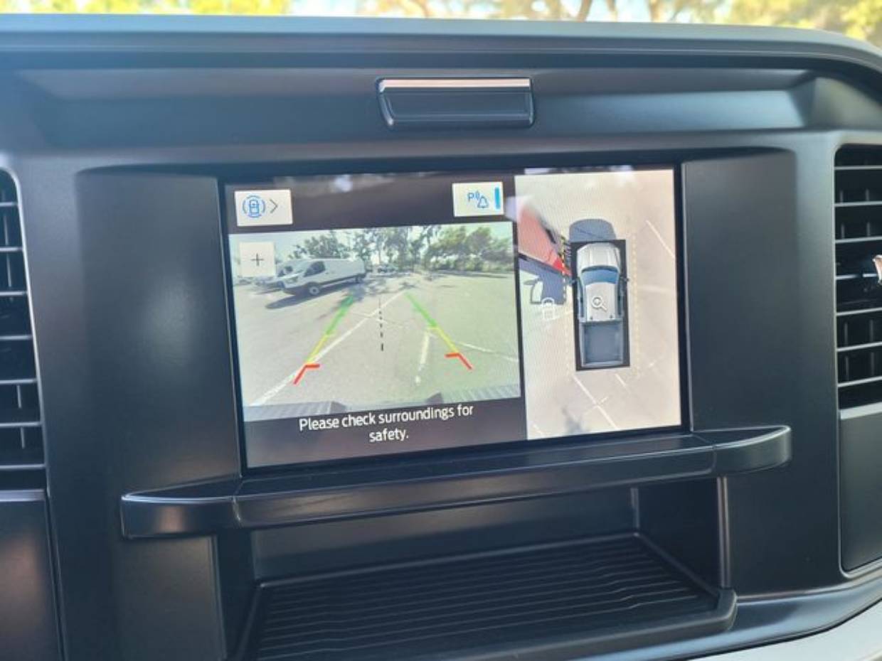 2025 Ford F-350 Super Duty XL - Photo 12