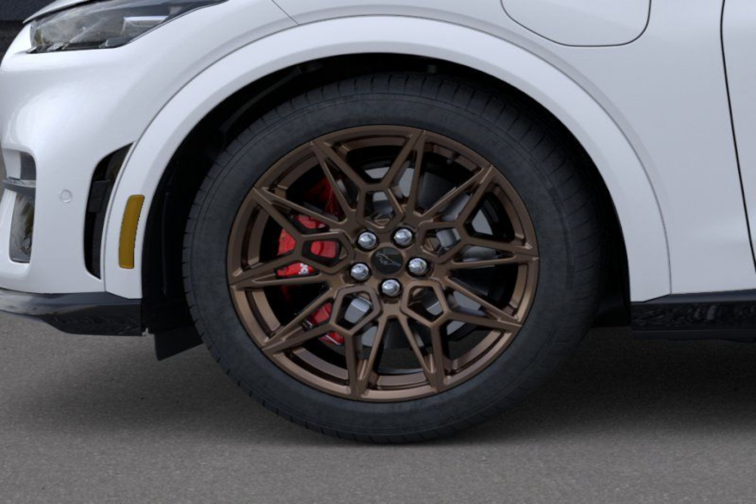 2025 Ford Mustang Mach-E GT - Photo 20