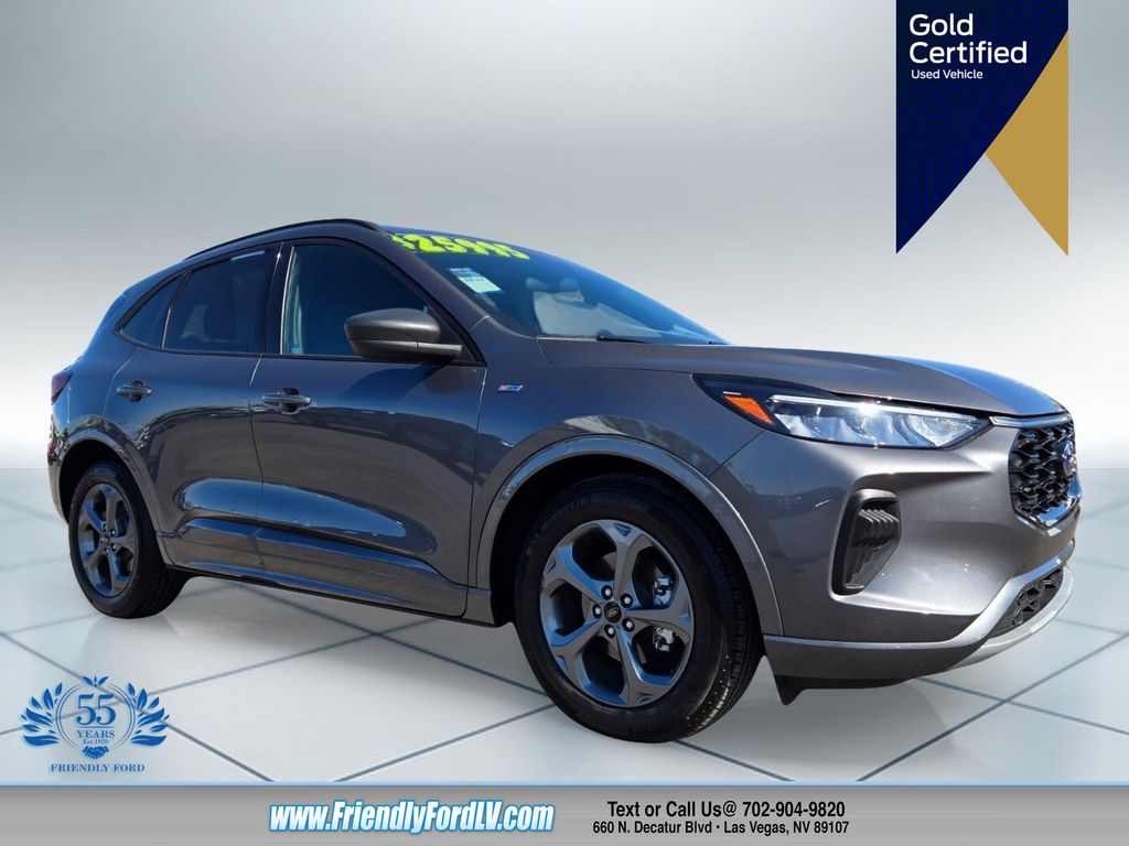 2023 Ford Escape ST-Line