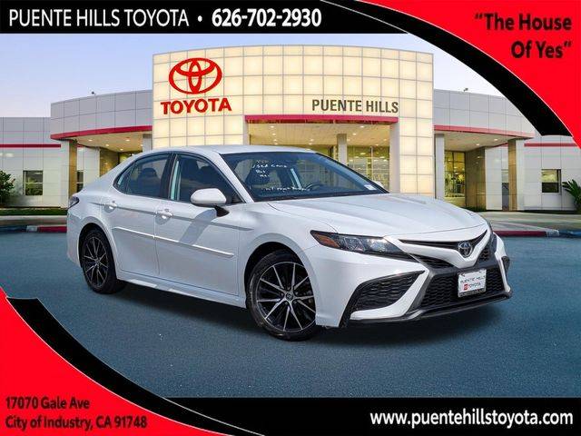 2021 Toyota Camry SE