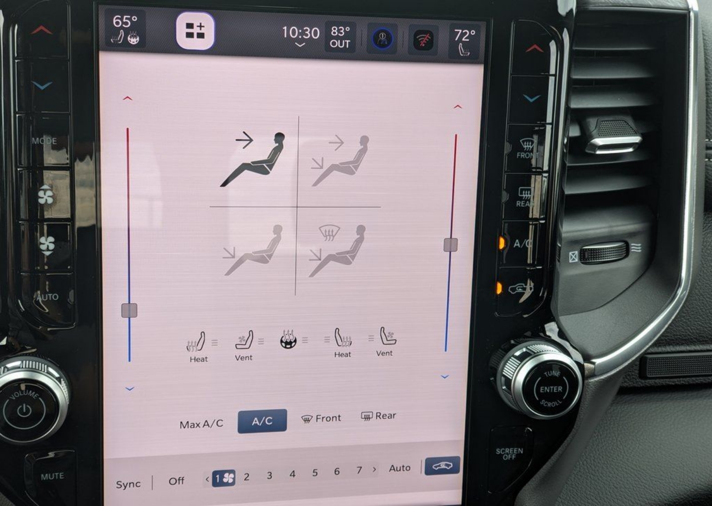 2026 RAM 2500 Laramie - Photo 34