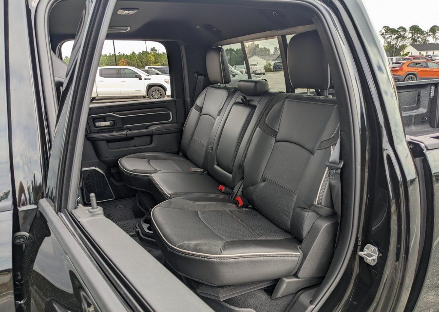 2026 RAM 2500 Laramie - Photo 42