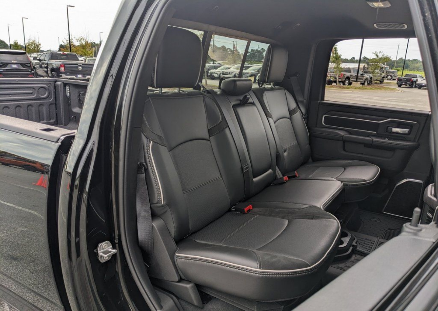 2026 RAM 2500 Laramie - Photo 44