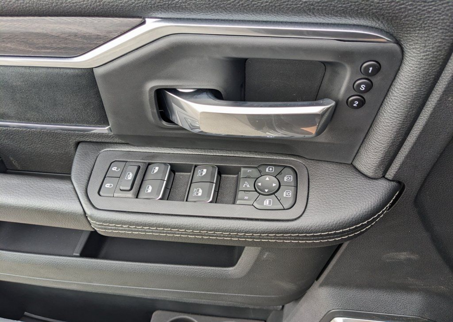 2026 RAM 2500 Laramie - Photo 54