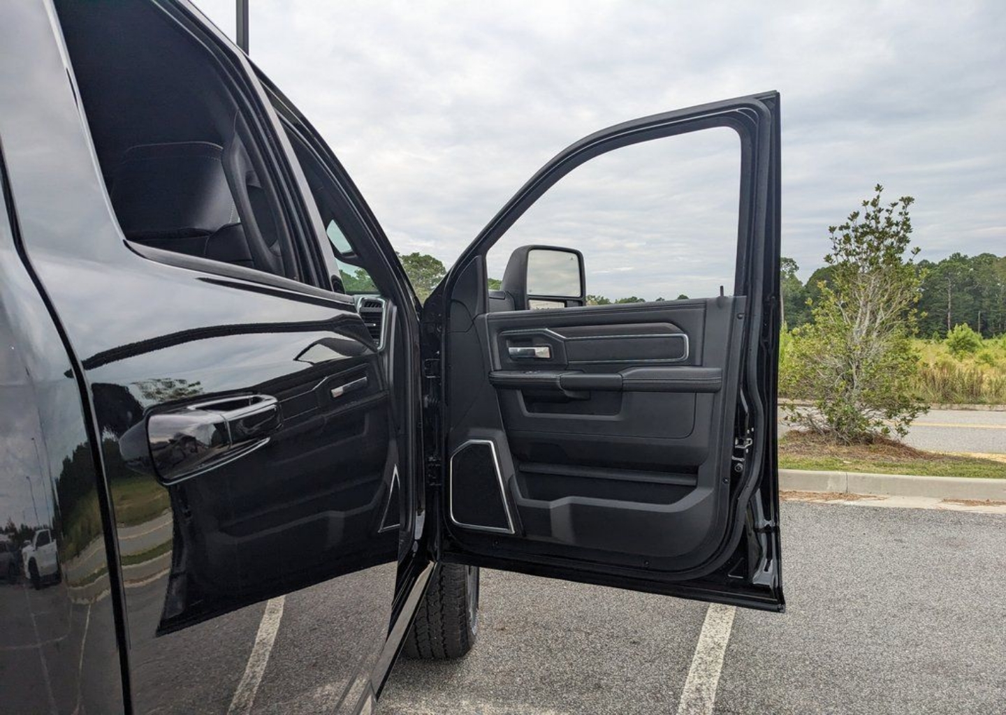 2026 RAM 2500 Laramie - Photo 58
