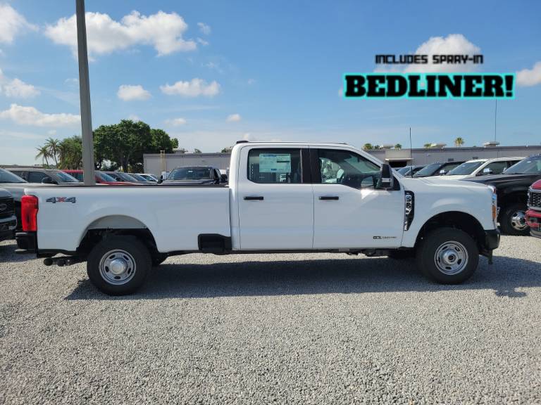 2026 Ford Super Duty F-350 SRW XL