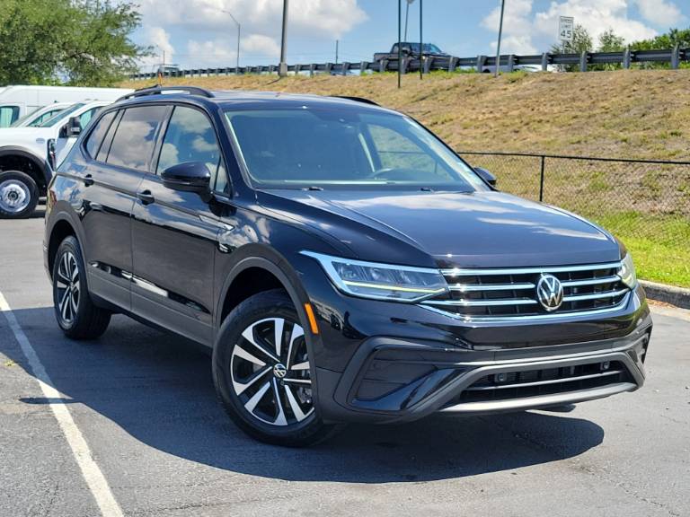2023 Volkswagen Tiguan S