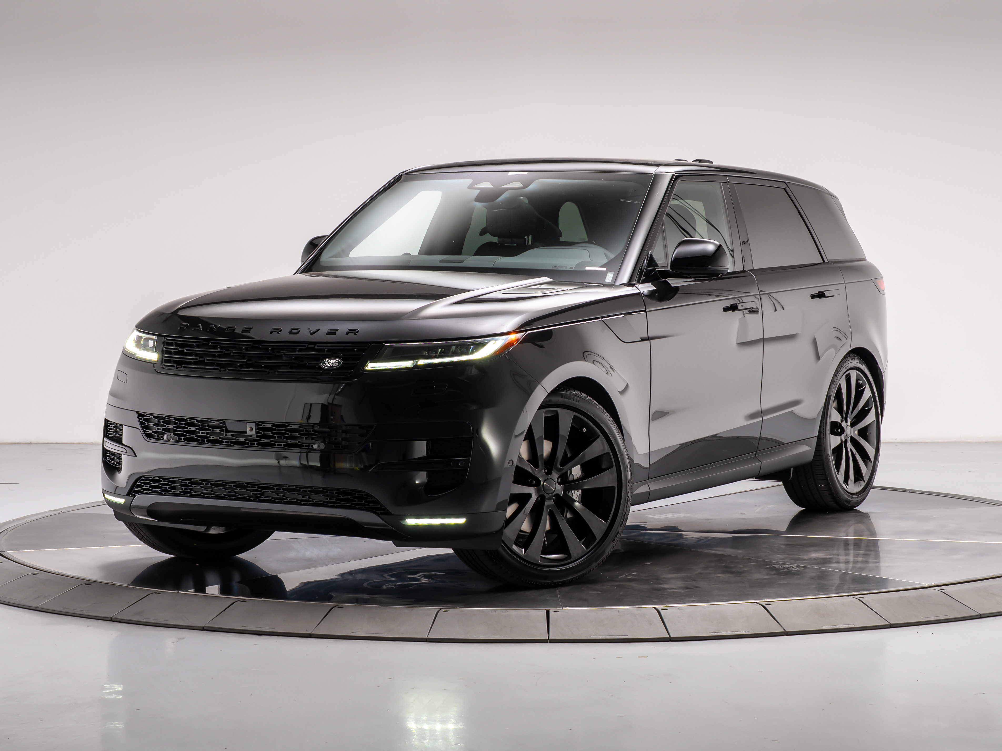 New 2026 Land Rover Range Rover Sport P360 SE