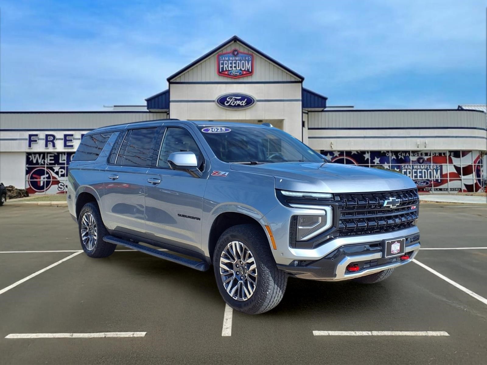 2025 Chevrolet Suburban Z71