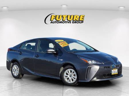 2020 Toyota Prius LE