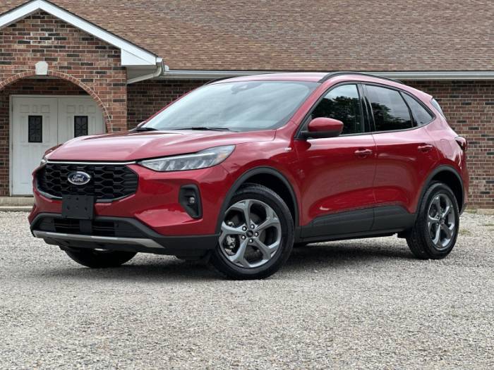 2025 Ford Escape ST-Line Select