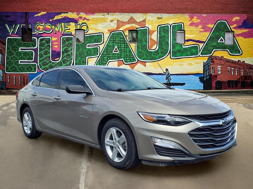 2022 Chevrolet Malibu LS