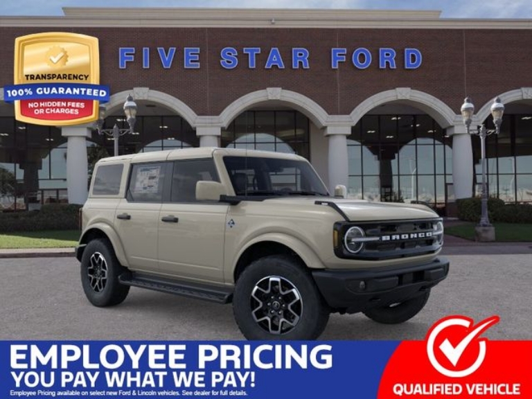 2026 Ford Bronco Outer Banks