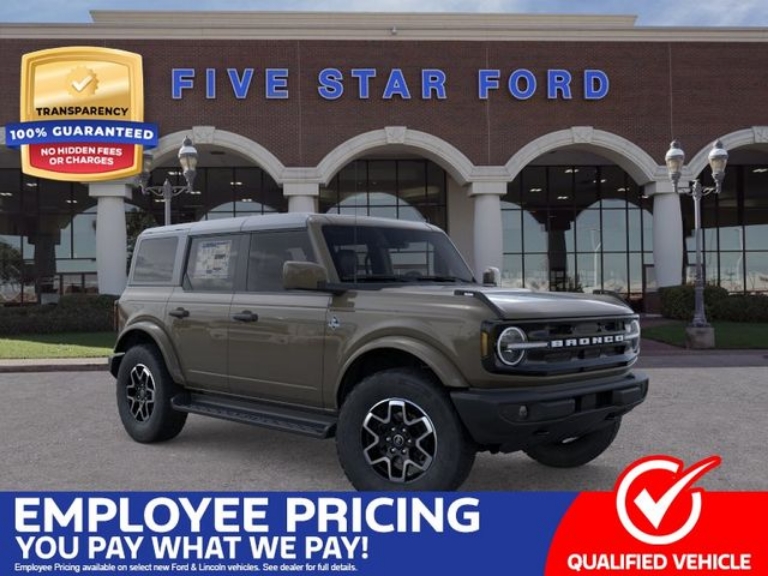 2026 Ford Bronco Outer Banks